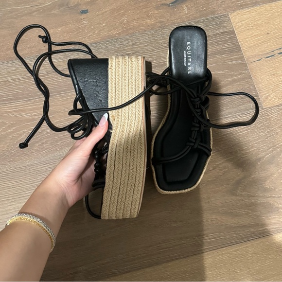 Heels - Picture 6 of 6